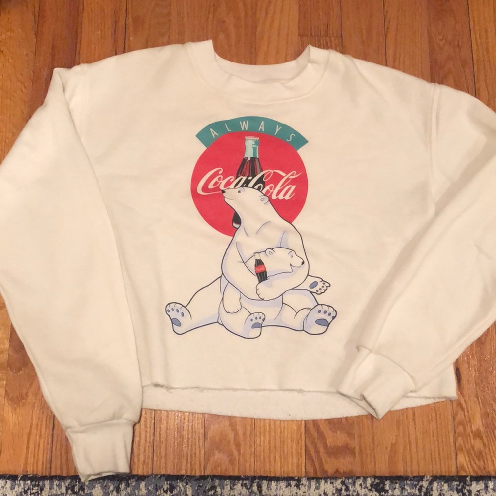 Coca Cola sweatshirt with bear in white size 8/10